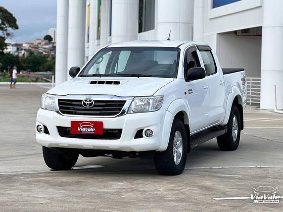 TOYOTA HILUX 2.7 SR 4X2 CD 16V FLEX 4P AUTOMÁTICO